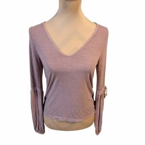 American Eagle Mauve Long Sleeve V-Neck Top Women’s Medium